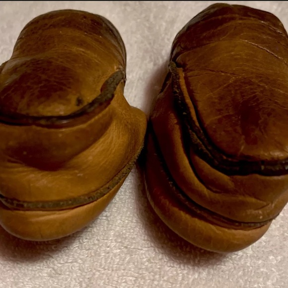 VTG Hand Made Native American Baby Moccasins - Picture 8 of 8